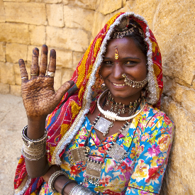 Tijdens ons verblijf in de landelijke regio Shekhawati en bij Orchha zagen we het landelijke Indiase leven aan ons voorbij trekken: kleine boerenbedrijven en mensen die aan het werk zijn op het land. Dit is nog eens een andere manier om te reizen.