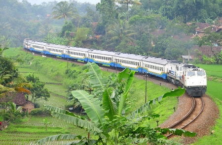 Rondreis INDONESIË: JAVA & BALI - 16 dagen; Sultans, vulkanen en rijstvelden